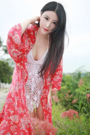 91精品萌白酱福利姬喷水福利_蓝光超清免费观看